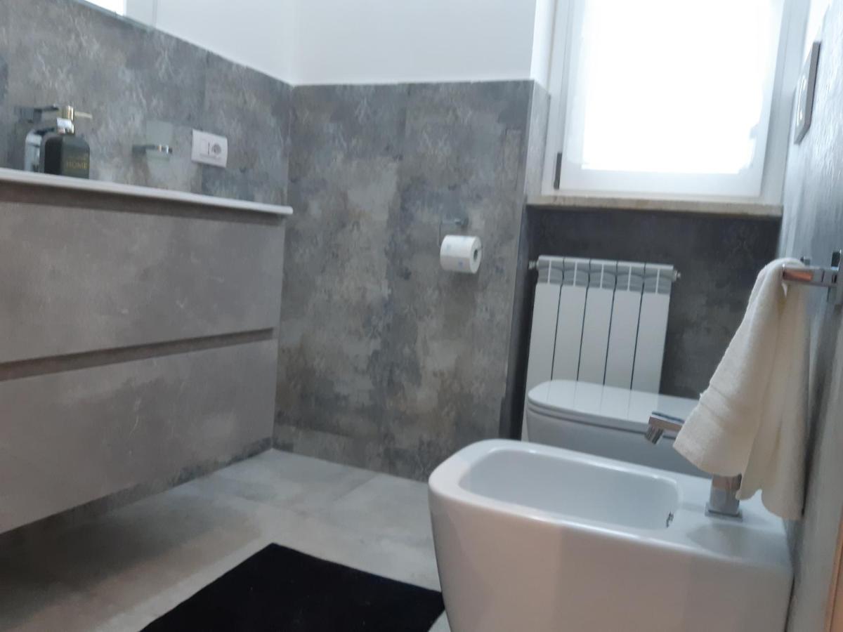 Piazza Mazzini Apartment Лечче Экстерьер фото